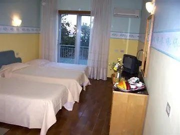Tennis Hotel