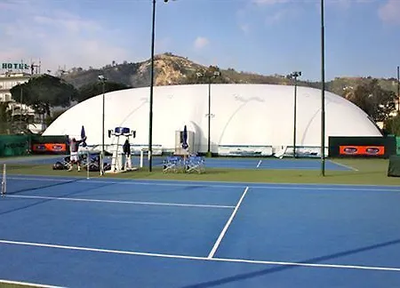 Hotel Tennis 3*